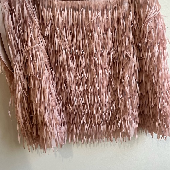 Size 2 pink mini skirt. silk fabric with crepe feathers brand new.side zipper - Picture 2 of 4
